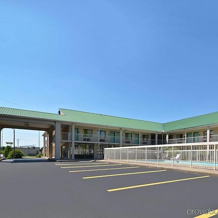 Rodeway Inn Nashville Bagian luar foto