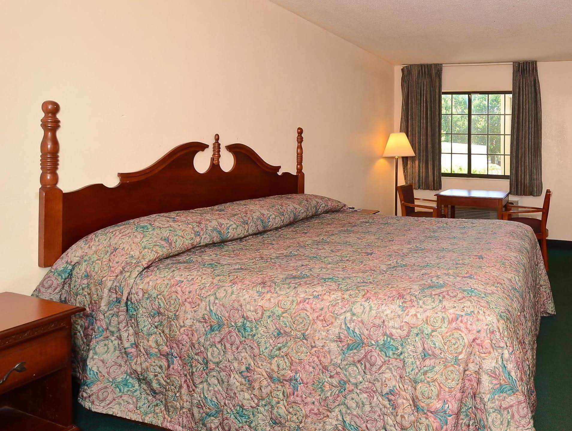 Rodeway Inn Nashville Bagian luar foto